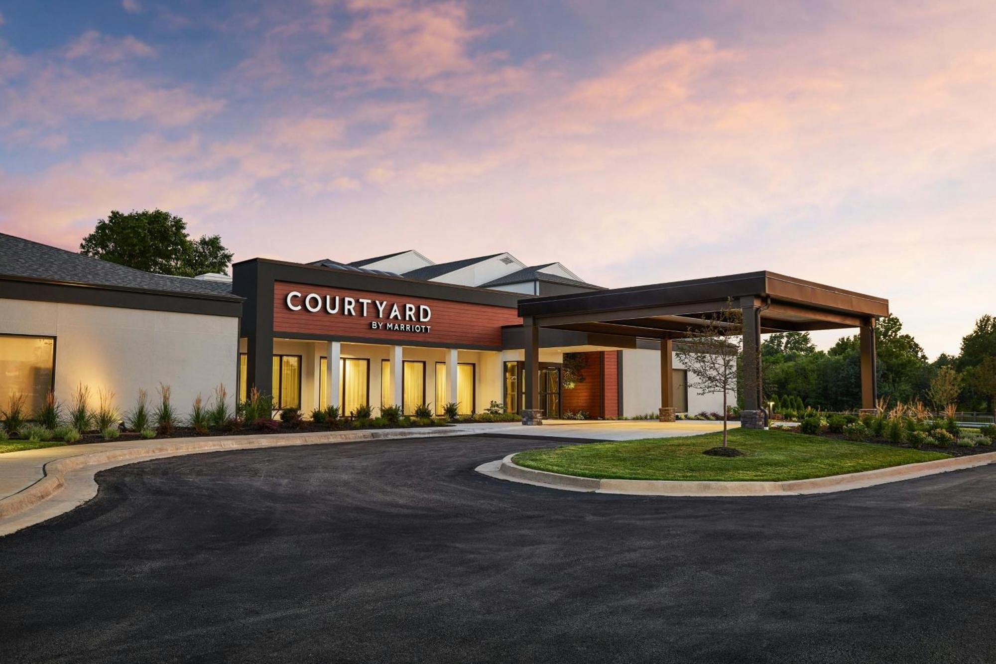 Courtyard Kansas City Overland Park/Metcalf, South Of College Boulevard Exterior foto
